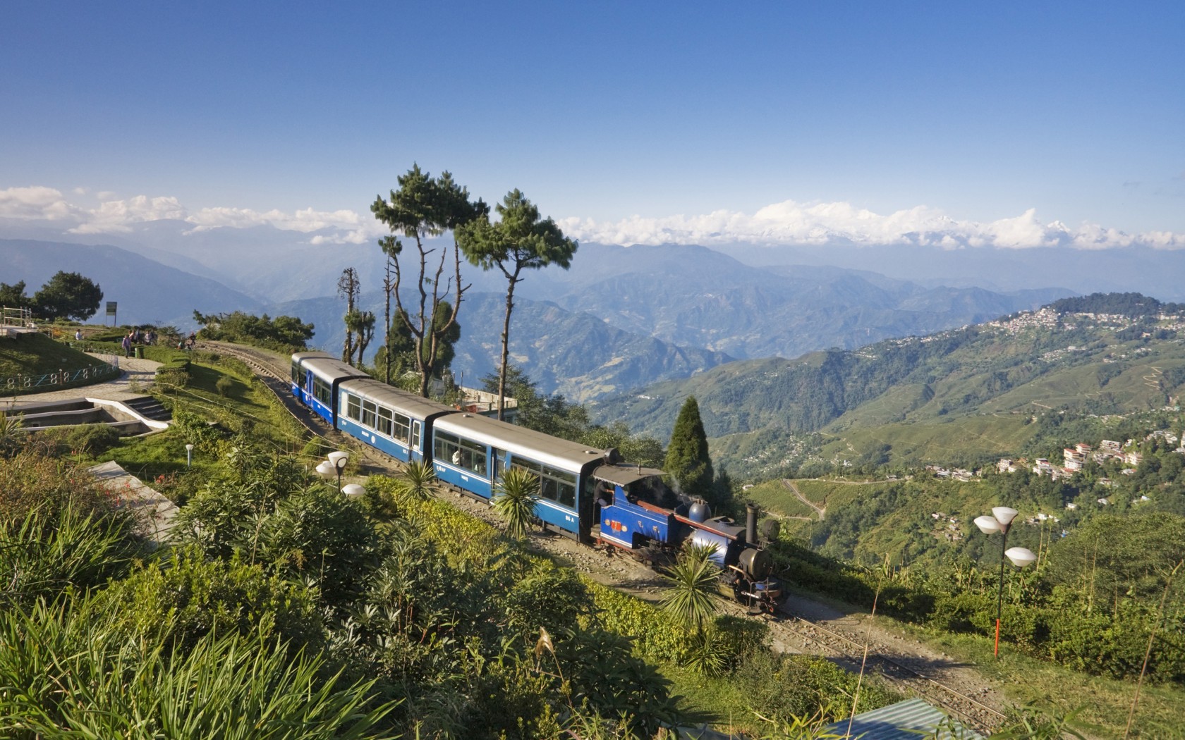 Toy Train Darjeeling