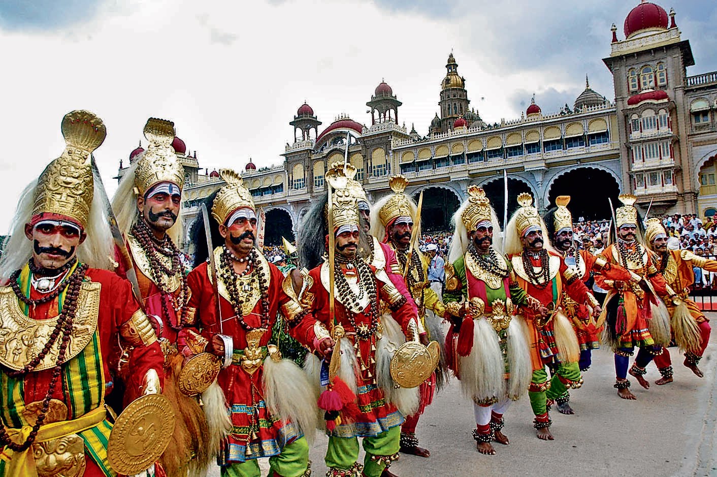 The Best Places To Experience The Top Indian Festivals - Via.com Travel ...